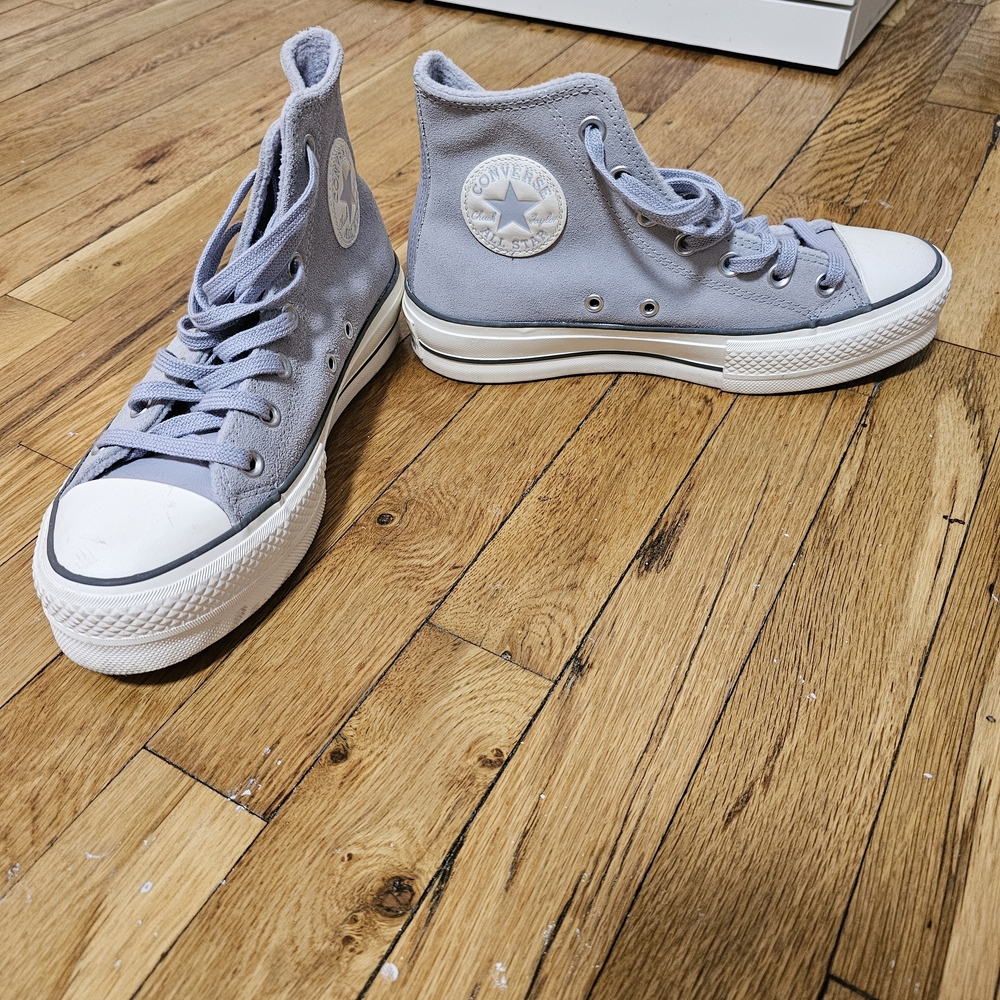 Chuck Taylor Converse Lift High-Top Sneakers Suede Platform